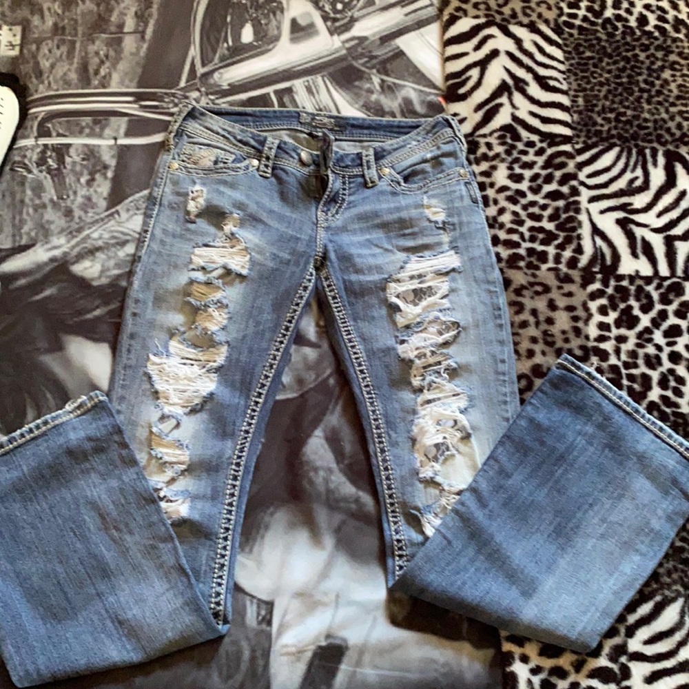 Women’s silver Tuesday jeans